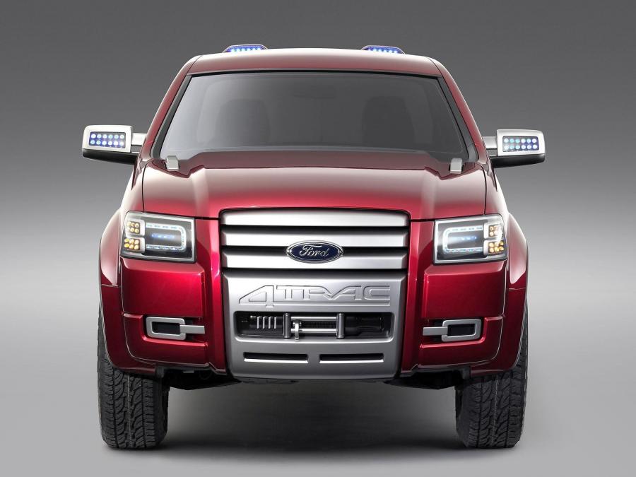  Ford 4-Trac Pick-Up Concept 2005 года  (фото 12 из 23)